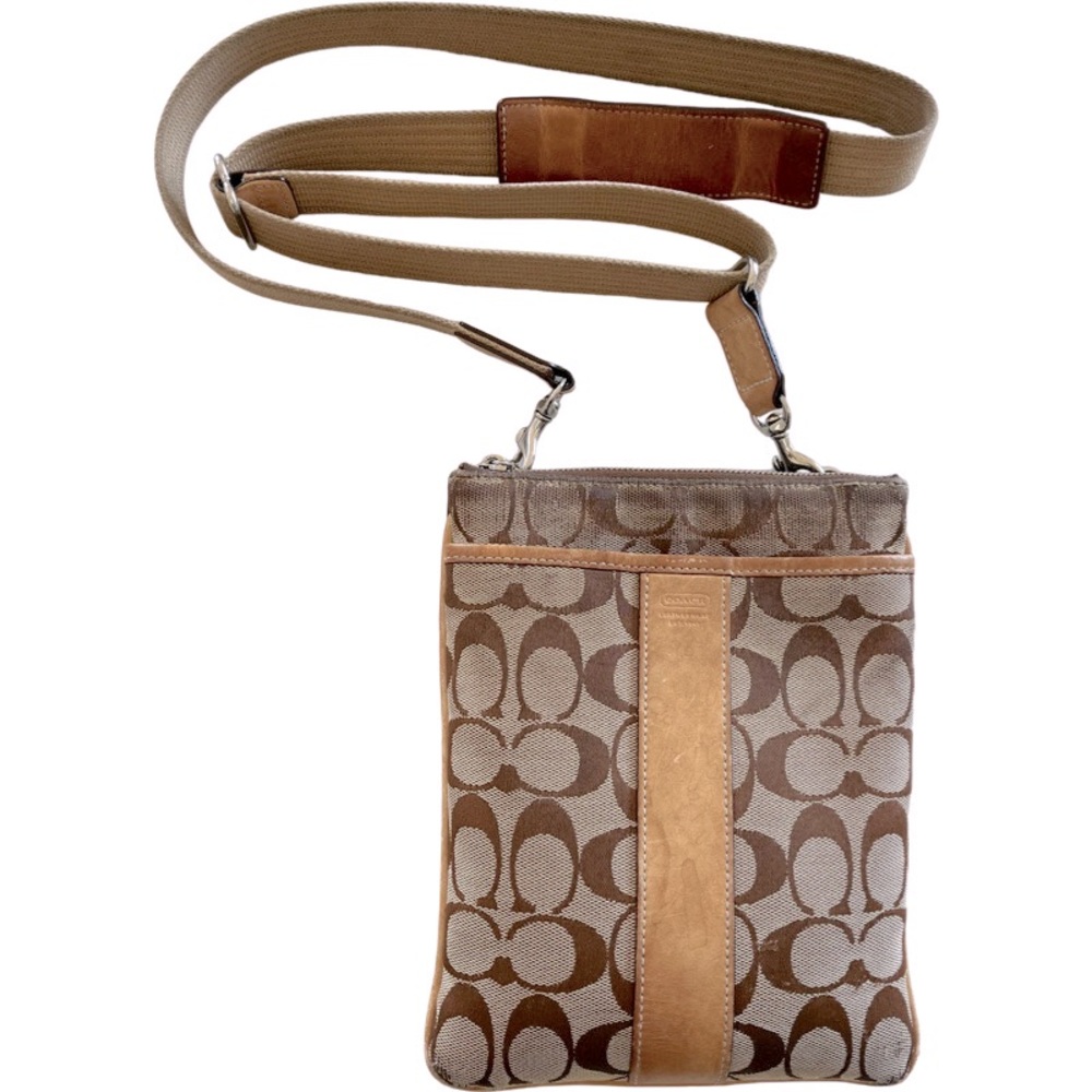 Coach Monogram Canvas Signature Crossbody bag. Tan and brown. Original